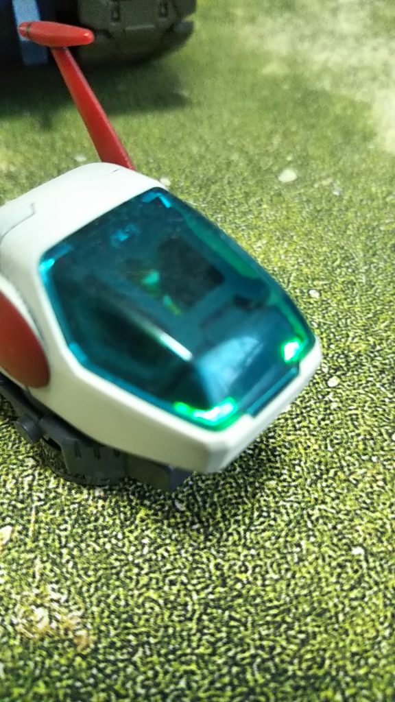 このキットにはハヤトゴバヤシがついています(ライトユニット点灯)