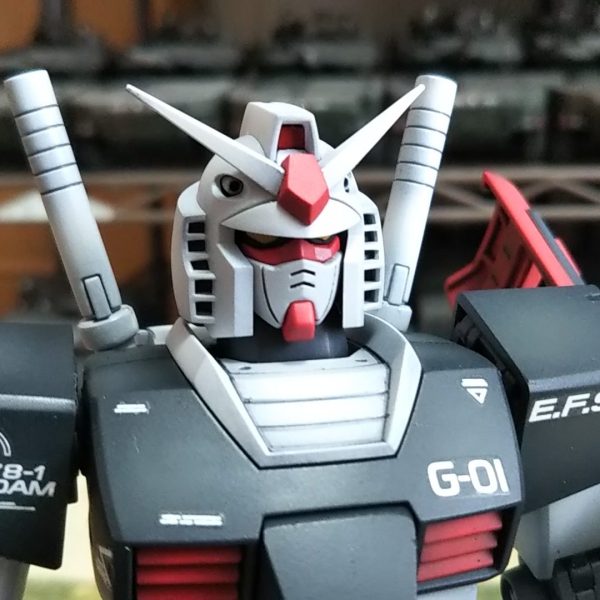 ガンダム初号機？