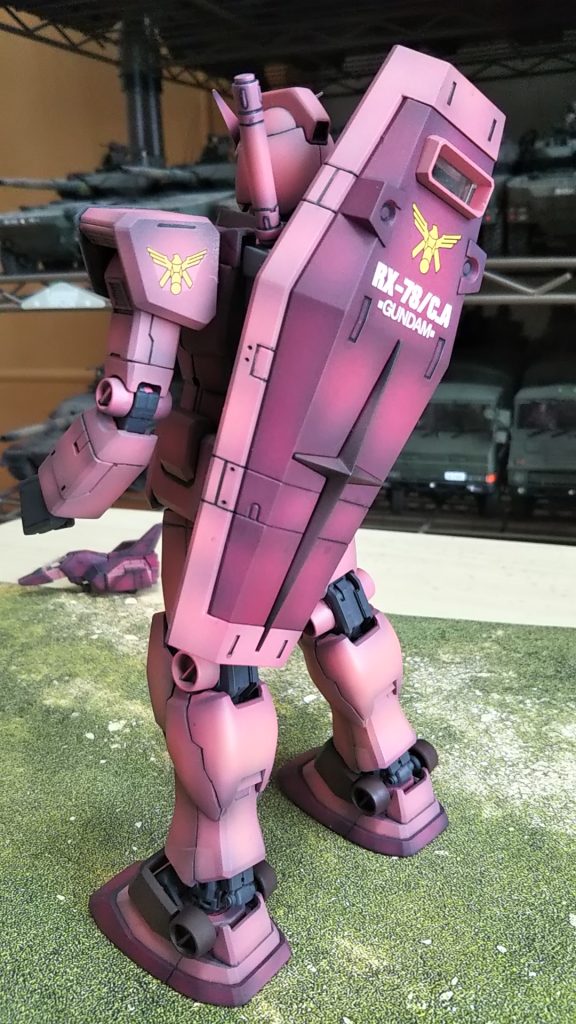 連邦製の赤い奴–5枚目/制作者：@fomp4310