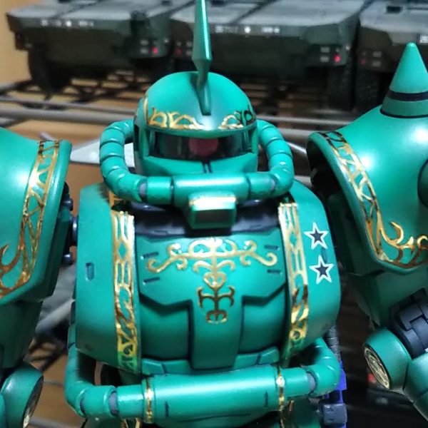 偉い人のザク（ビグザク？）