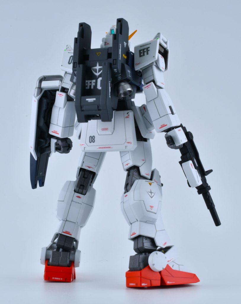 陸戦型ガンダム–4枚目/制作者:meck