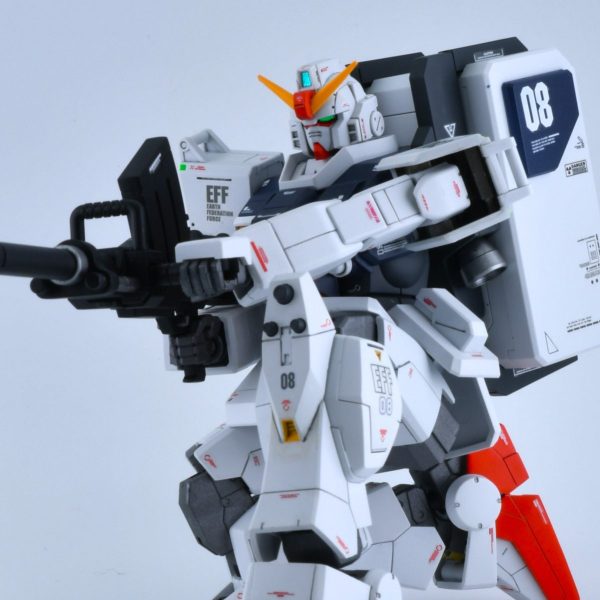 陸戦型ガンダム