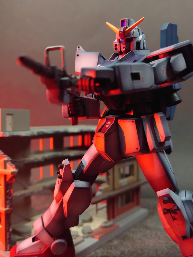 反撃(# ﾟДﾟ)(# ﾟДﾟ)(# ﾟДﾟ)実体弾とかやっぱカッケーデス(⁠☆⁠▽⁠☆⁠)