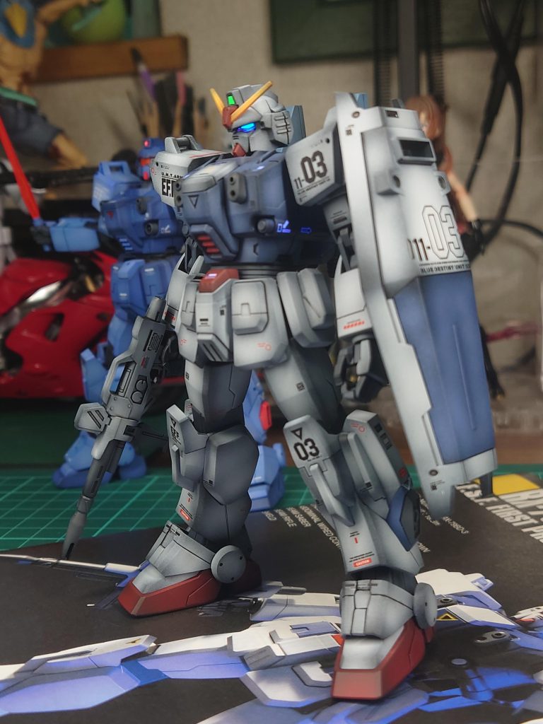 設定とちょっと違う色で塗りました(; ・`д・´)