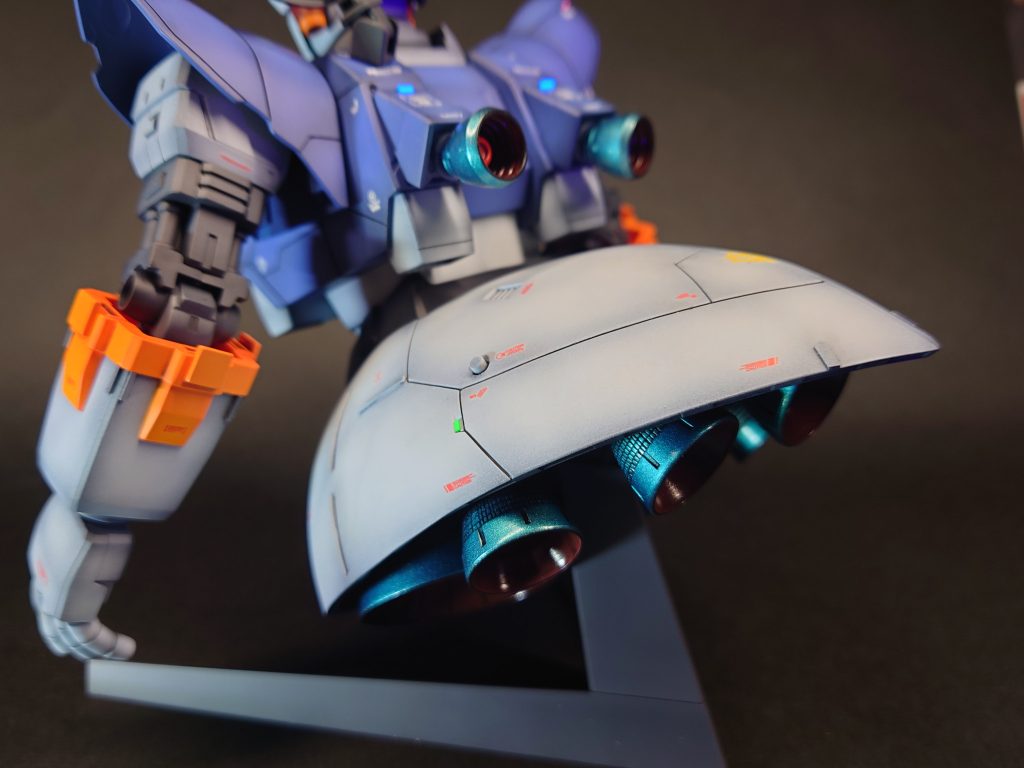 バーニアは青竹みたいな色を塗って、クリアーで仕上げました!