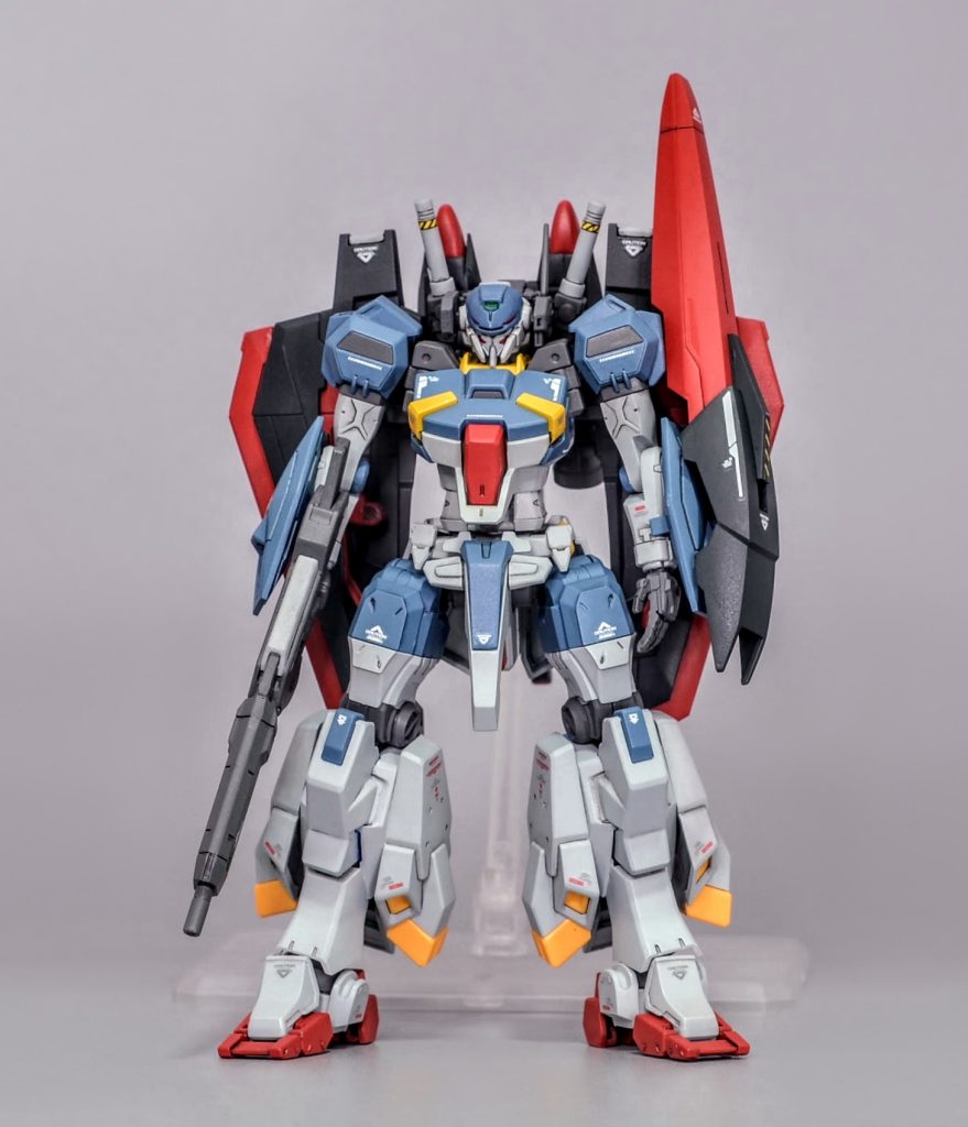 胴体はAOZバーザムとゲルググを組み合わせて製作し、手足はゲルググをベースにジーラインやミカエリスを使ってミキシングしました頭部はハルートのマルートヘッドです