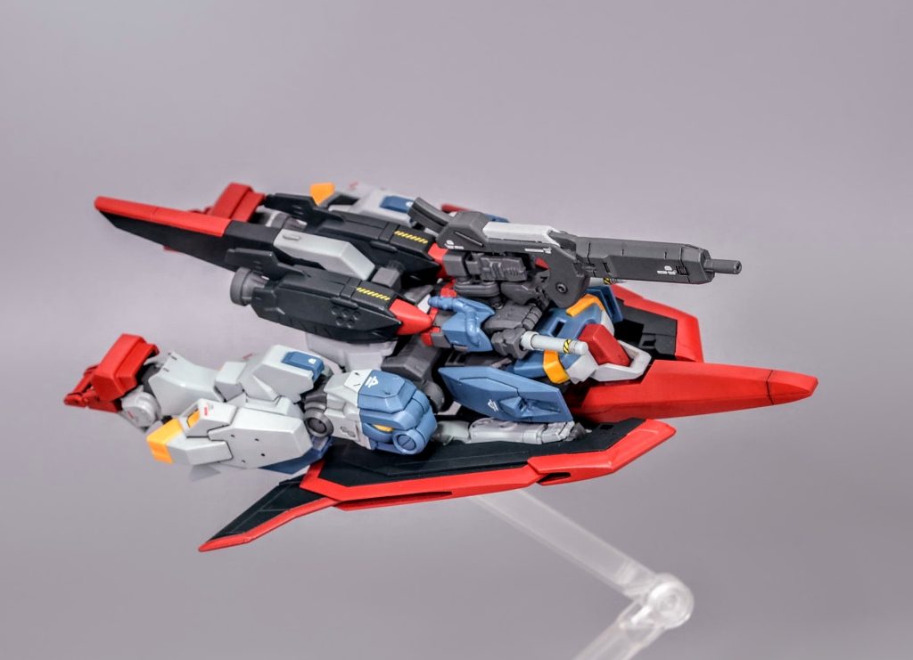 ウェイブライダー形態です