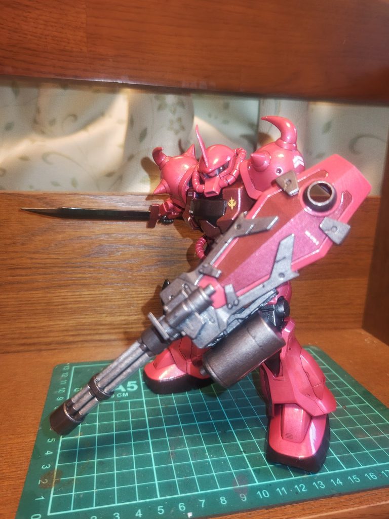 シャア専用グフカスタム