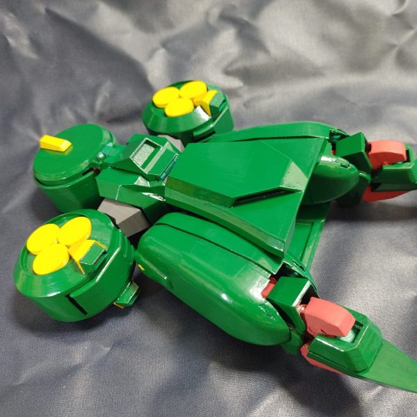 シャッフルクラブガンダム(ＭＡ形態)の変形ギミック②