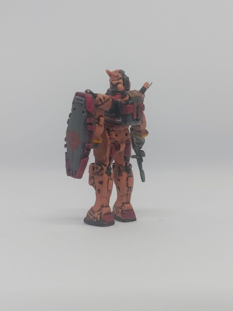 ビット非装備時シールドはバーニアマウントから手に持たせられるように