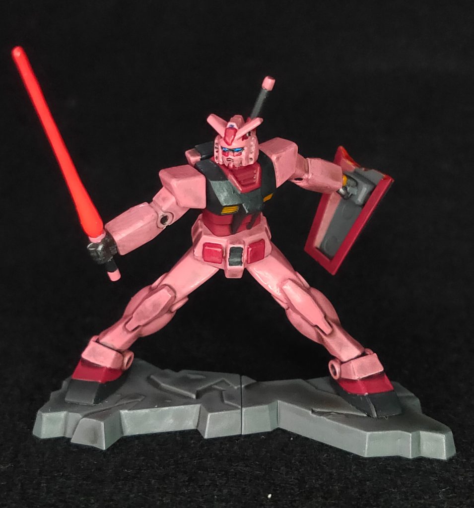 本体のサイズが小さかった(アーティファクトと同じくらい)ので、かなり塗装が難しく、割と高難易度だったなと思います。特に顔の塗装は段違いに難しかった…