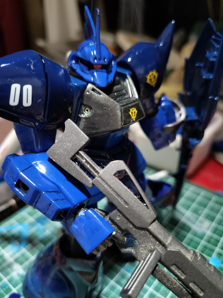 最近はデカールも手に入りづらいので少な目