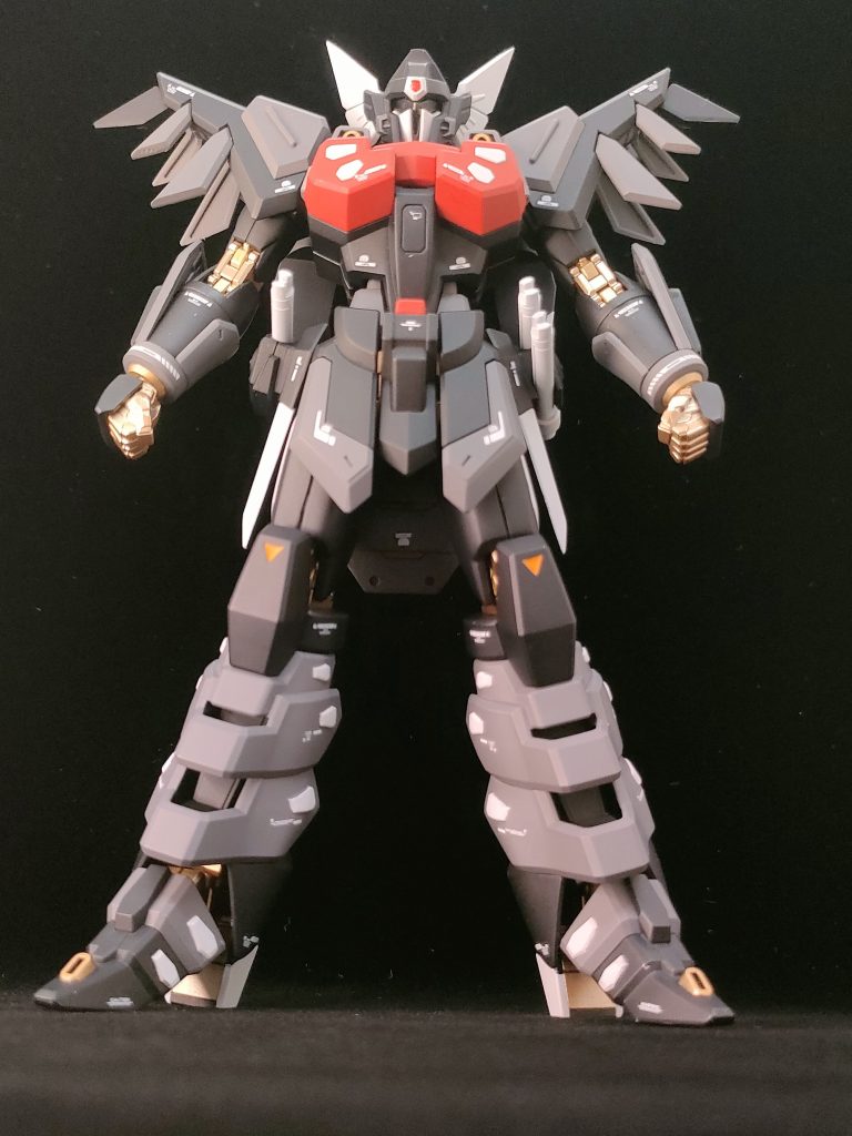 正面から実はゴールド3色使ってるのだがほぼわからない(笑)