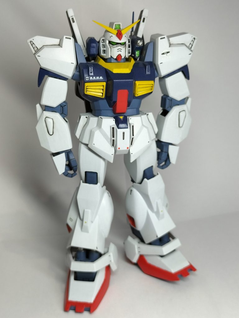 こちらずっと憧れの旧キットでしたが2年ほど前に偶然見かけて購入出来たんです(gundam-kao6)勿体なくて長らく積んでましたが思い切って作成しました✨