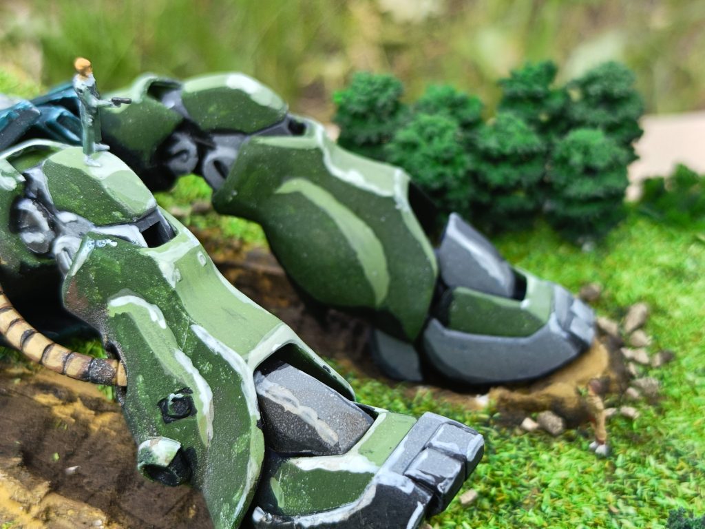 アルとバーニィの出会いのシーン。最初、バーニィはアルに銃口を向けています。まあ、子供相手に本当に撃つつもりはないでしょうけどね。