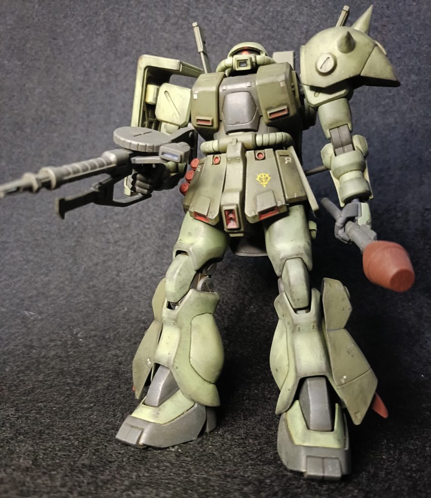 ハイザックに見えるようにミキシング、配色はザクですけどネ😅