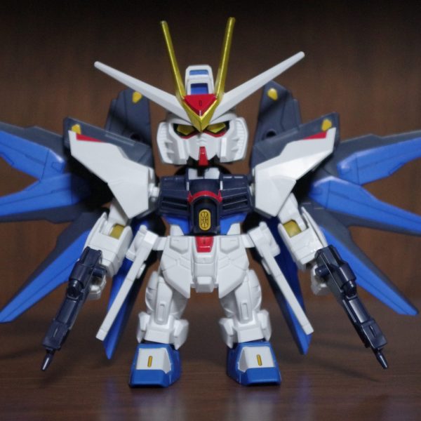 SD-EX STRIKE FREEDOM GUNDAM