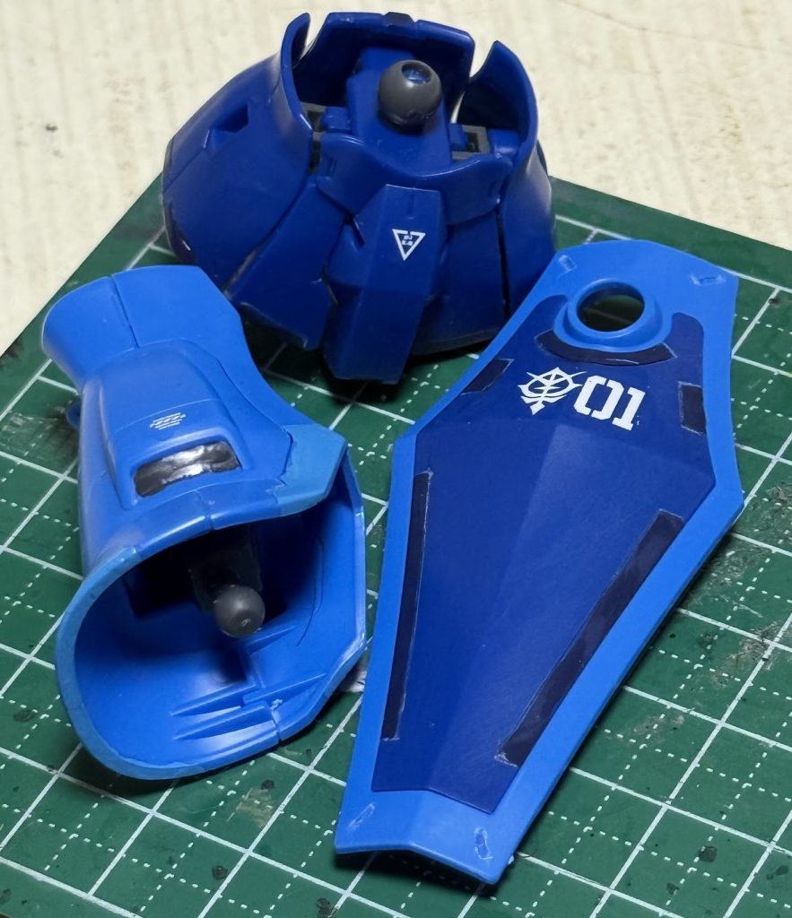 MS-07B グフ–8枚目/制作者：しるばにあ