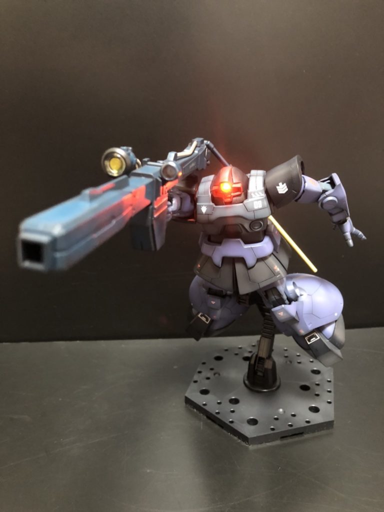 HGドム–2枚目/制作者：@EtssimbaEts