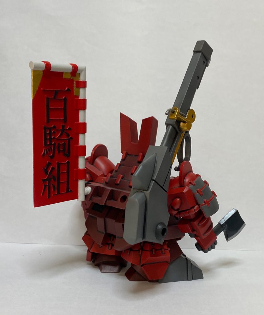 ミニバズーカとか設定画には書いてありましたが実際に立体化するとデカいです。これを撃ちながら馬を駆るとか普通に弾当てる気がない気がします。