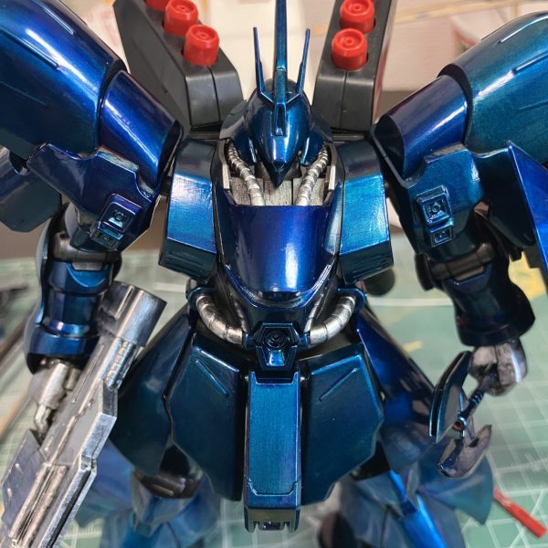 HGサザビー　筆塗り塗装【キャンディ】