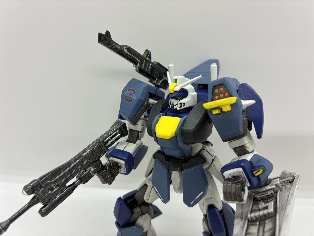 HG デュエルガンダム　アサルトシュラウド