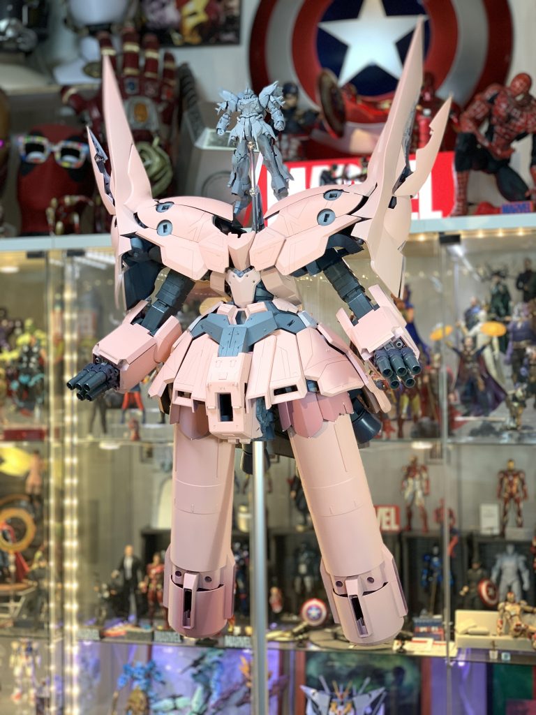 下地は、ピンク