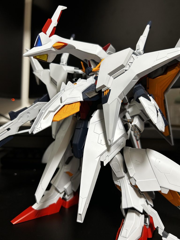 今回も色々学びがありました。ペーネロペー化した時は手間とボリュームがあっただけに、やり甲斐がありました。HGを作ってますが、もうMGを作ってる気分になってます。ペーネロペー化した時の姿も楽しみです。さて、これからどう汚そうか。