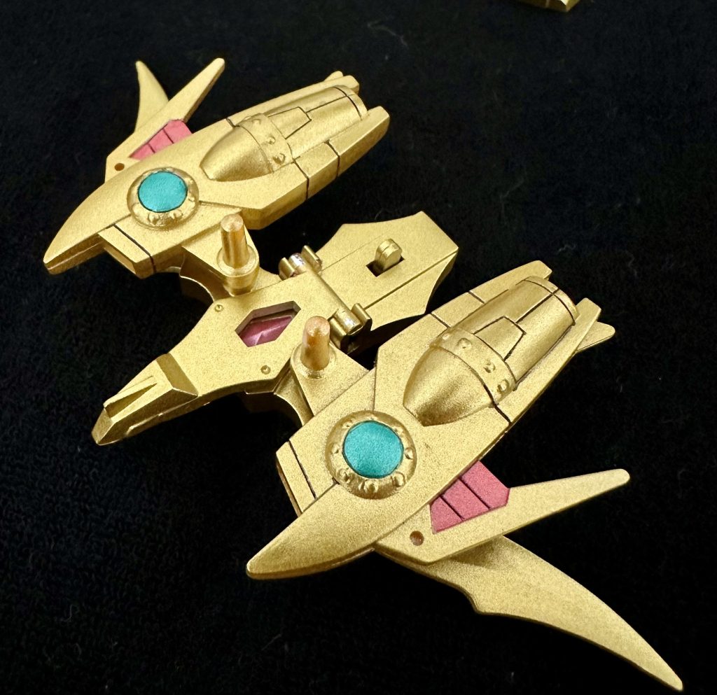 迦楼羅守羽多。