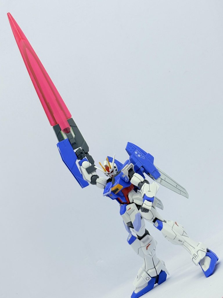 という訳でエスポワールガンダムアマスでした。肩にコアガンダムIIを使ってるのとデュエルのバックパックなのでもう一段階強化できる。元々それを見越してパーツ選定したけどやるかは分からない。制作中の時にいたコマンドクアンタは？他に使う事にした。ザ・主人公な機体にしよう！を目標に変えた。