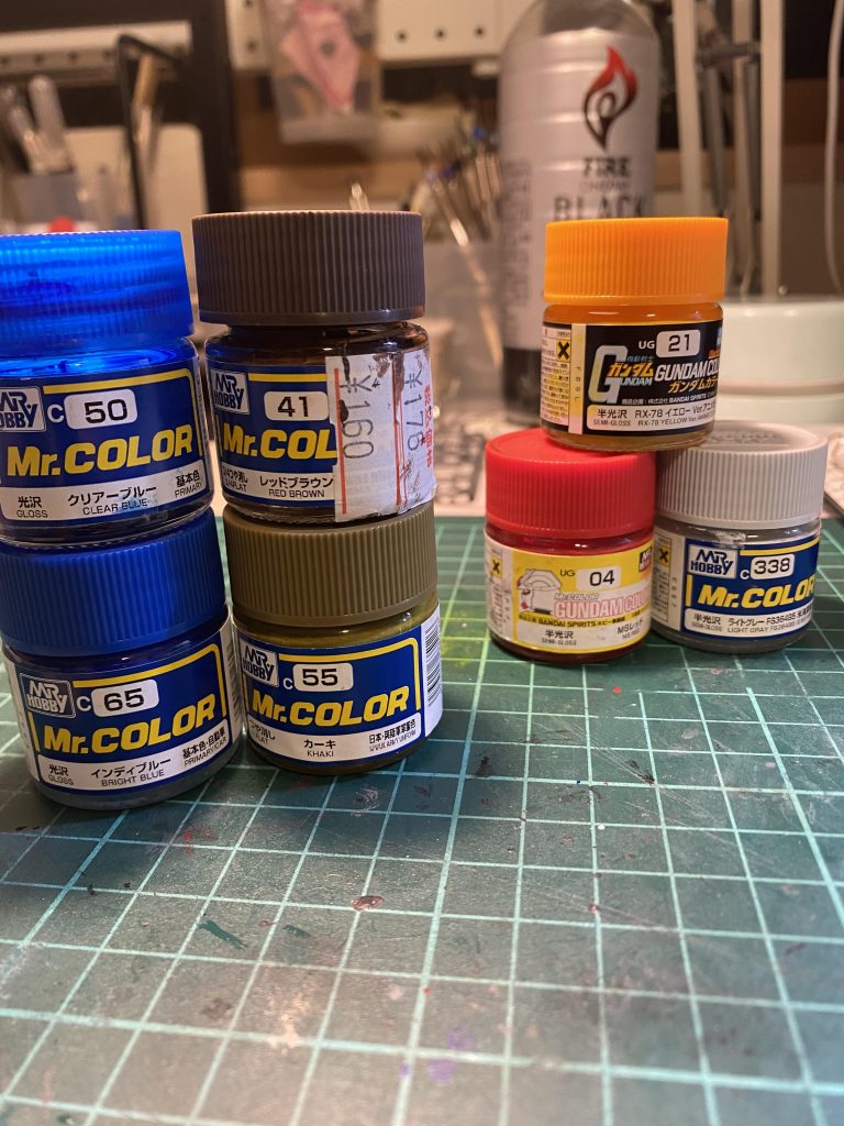 使った色はジオラマベースとジムでこんな感じでした🐣ニュートラルグレーも使ったかも！