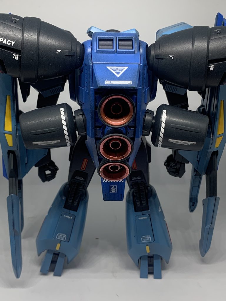 中々にデカいキットなので、自分の持っている撮影ブースには収まりにくかったです。