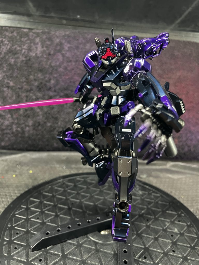 一日10分程度の作業しか出来ず時間がかかりました、おやすみを利用して突貫作業で完成させたので なんかいまいちでした次の機体に取り掛かりたいのでコイツはひとまずって感じでしたいつも見てくださる皆様すいませんでしたまた作りますのでお時間がございましたらまた見てください最後まで閲覧頂きありがとうございました😊