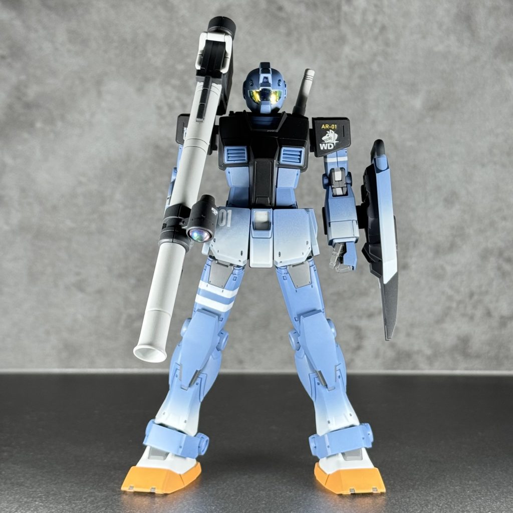 ライティング暗めで締めで笑