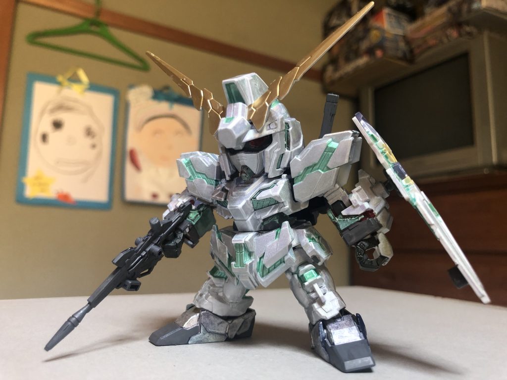 ユニコーンガンダム(デストロイモード)–2枚目/制作者：ヤマト糊@fcmpCXyhsk1RJ7p