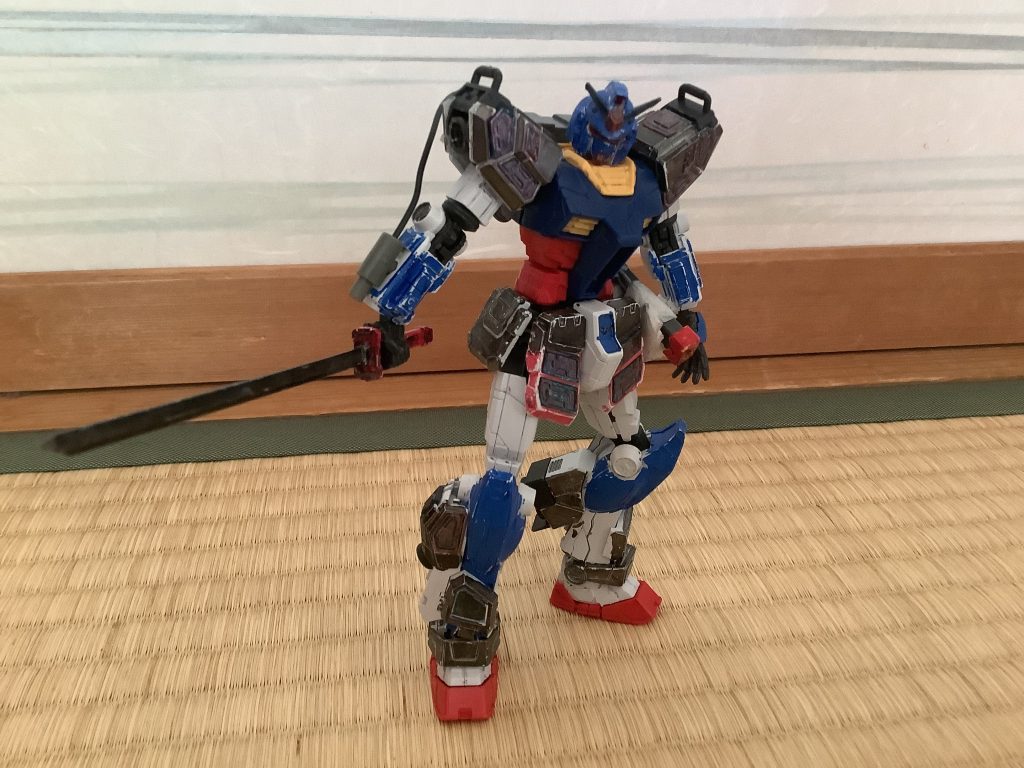 メインの刀は、「真田刀」赤といえば真田幸村かなぁと思ったので。