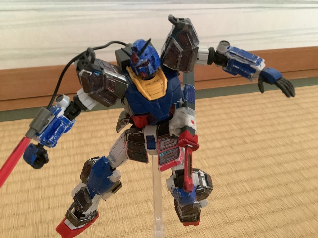 頭部バルカンもあります。