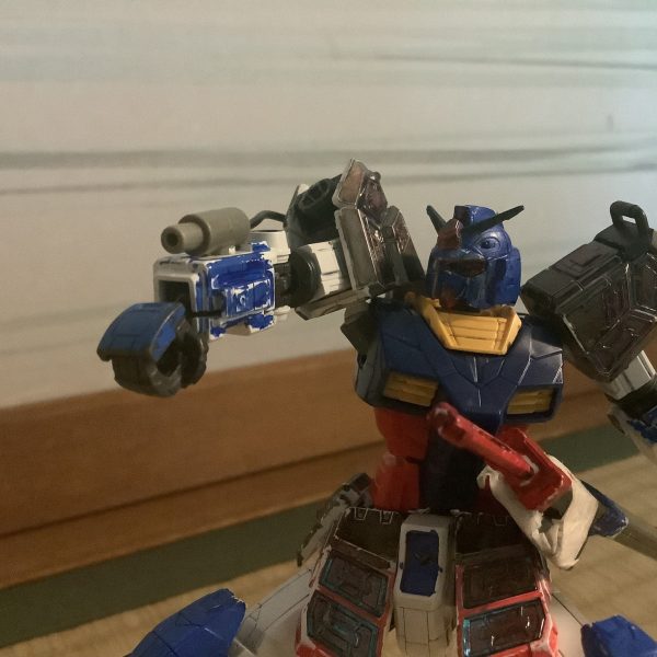 どっかで見たな