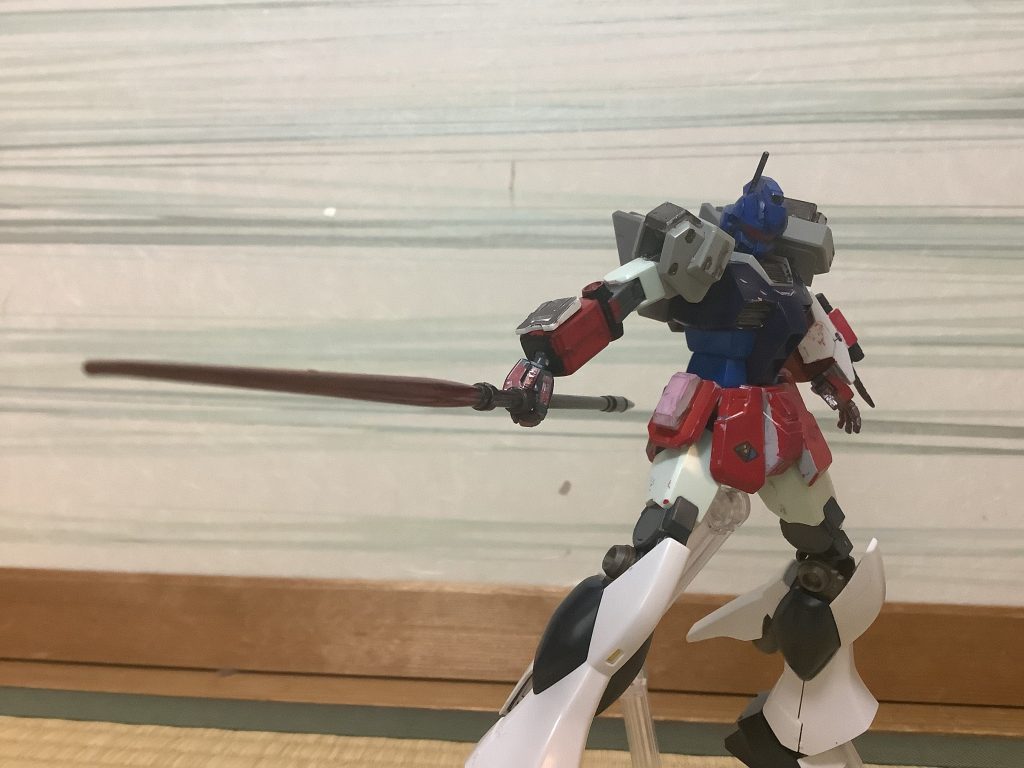 ストライカーというと、長物を持っているイメージなので作ってみました。