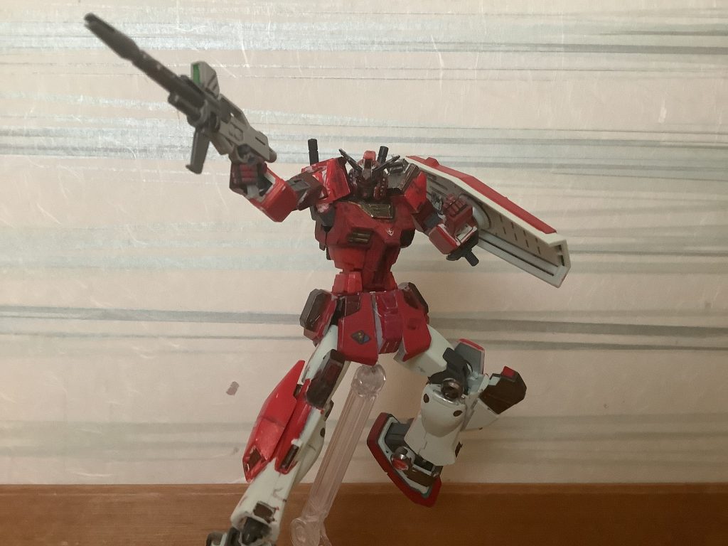 ビームライフル射程距離が広く、高威力かつ正確な射撃が可能