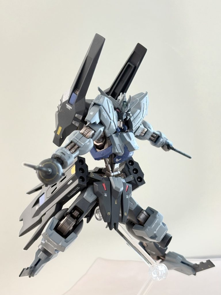 せっかくなので足回りも展開した全身凶器バージョンで。それでは、また