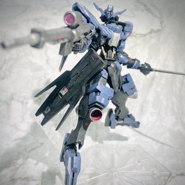 HG ガンダムヴィダール