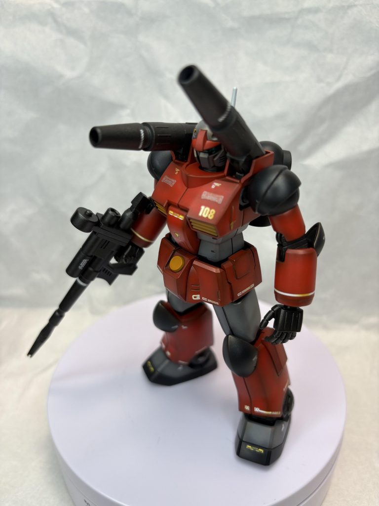 サーフェイサーエヴォブラック、スーパーカッパーで下地塗装後、本塗装の3段グラデーションです。