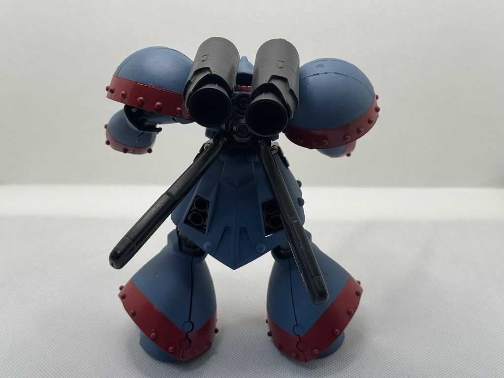 ドライセンのバックパックは素っ気ない感じだったので、GRにあわせて大型バーニアを取り付け。プロペラントタンクもおまけにつけてみました。