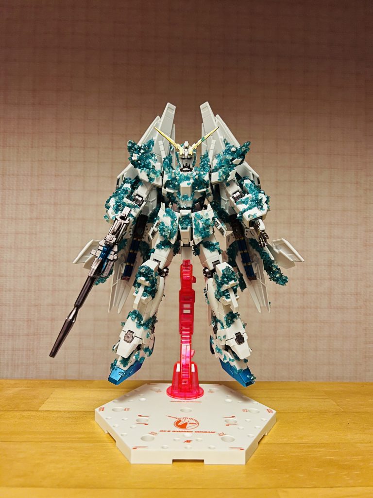 ユニコーンガンダム 光の結晶体(自作ver)–2枚目/制作者：匿名