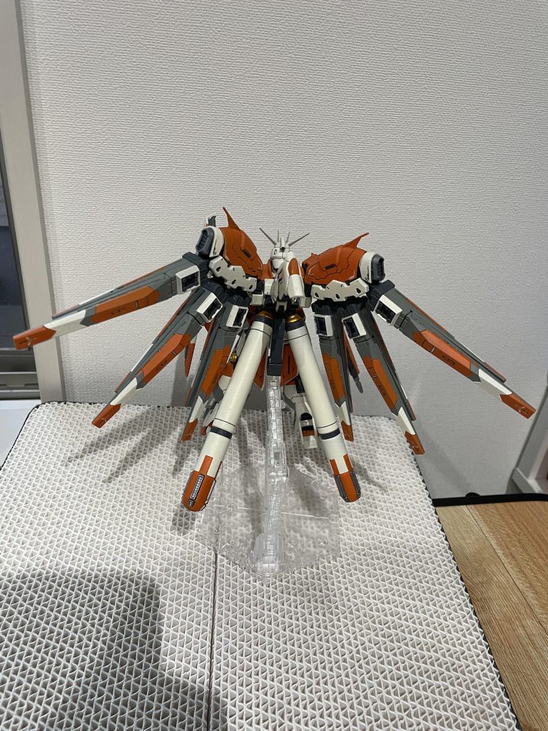 Hi-νガンダム–4枚目/制作者：usi