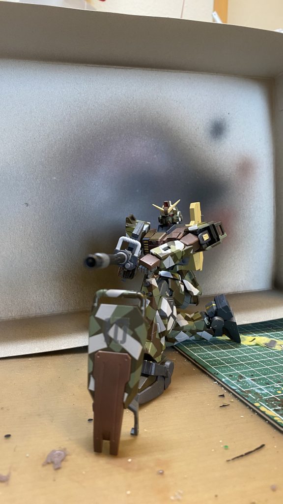 嵐の中での輝き打ちは、銃身をシールドに乗っけてないと知ったのはこれを作成してる最中でした。