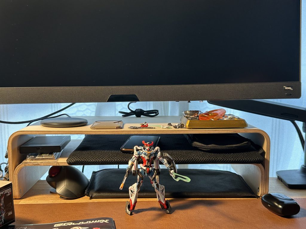 とても小さい。これでこの色分けだからパーツ細かく、作るのは以外と大変です。