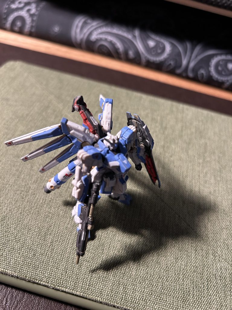 Hiνガンダム　ガンダムアーティファクト–4枚目/制作者：DAIDUM