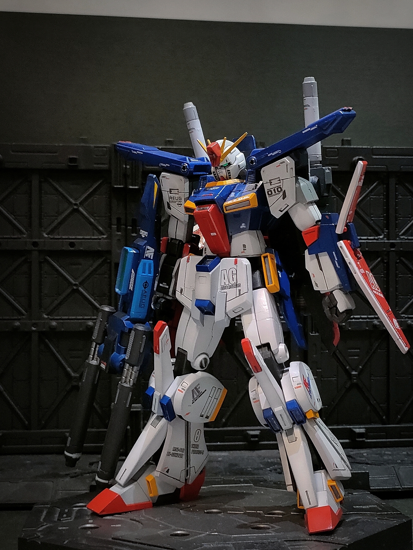 初心者がRG化目指してHGダブルゼータを作ったら2ヶ月もかかった